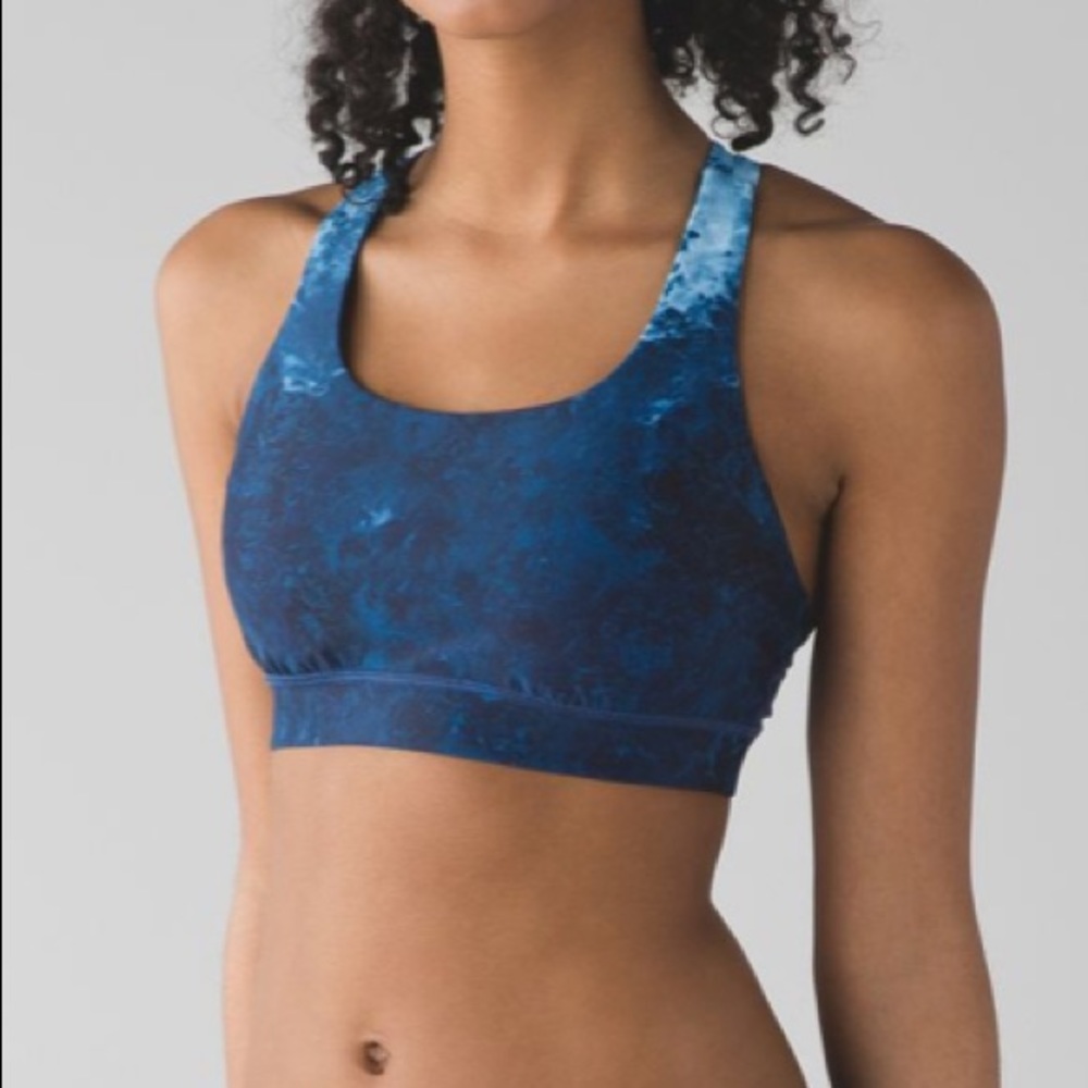 lululemon athletica Deep Blue Marble Scoop Sports Bra